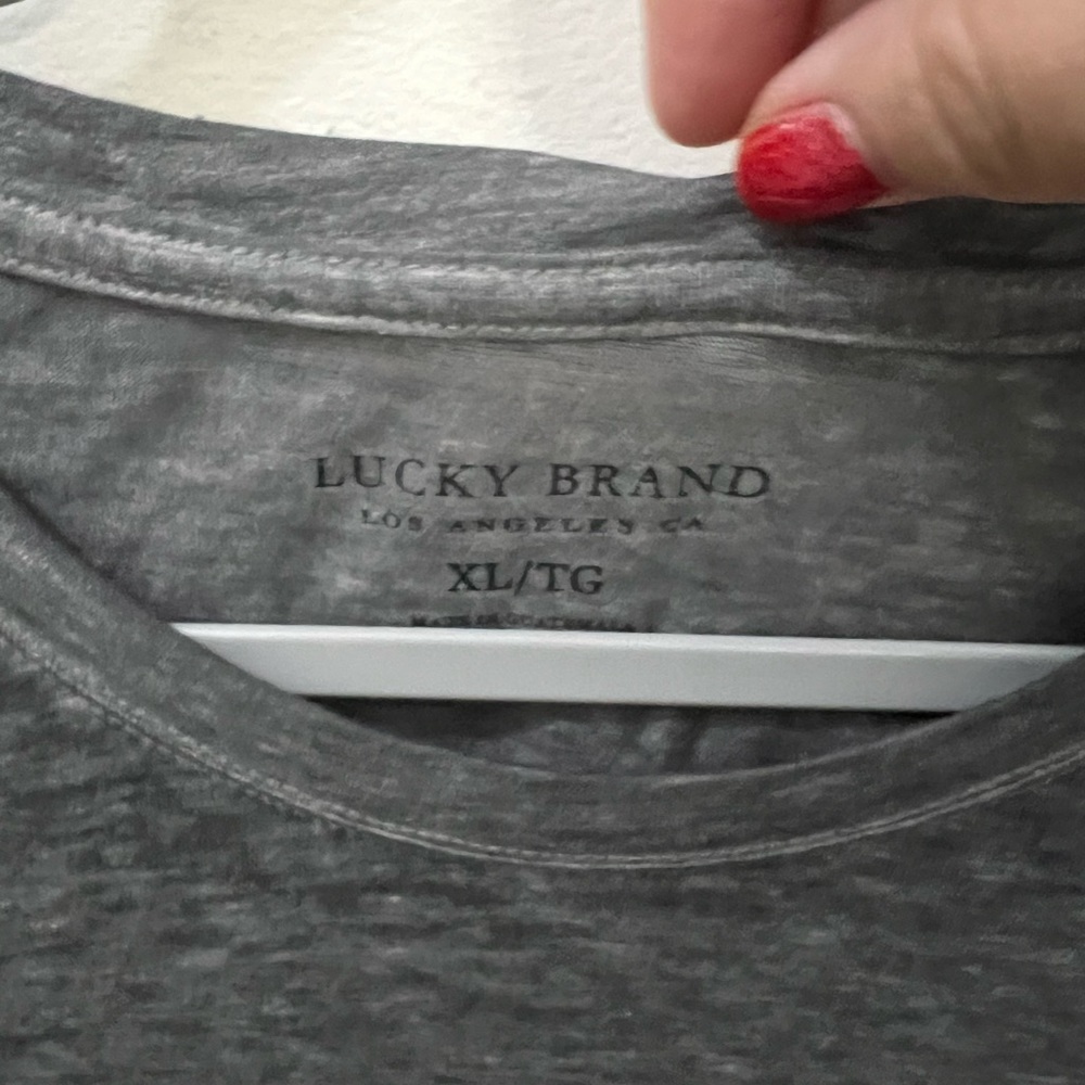 Lucky Brand NWT tee shirt XL